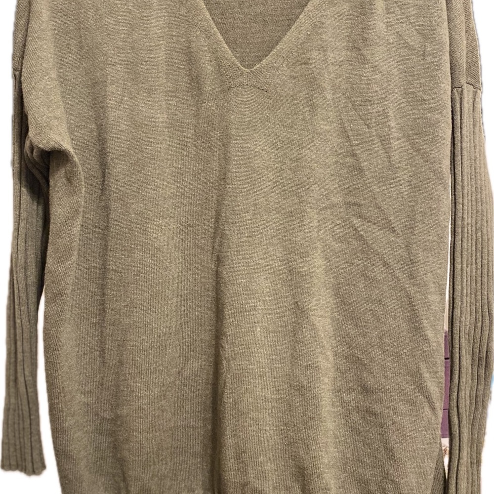 Adrianna Papell Olive V-Neck Sweater